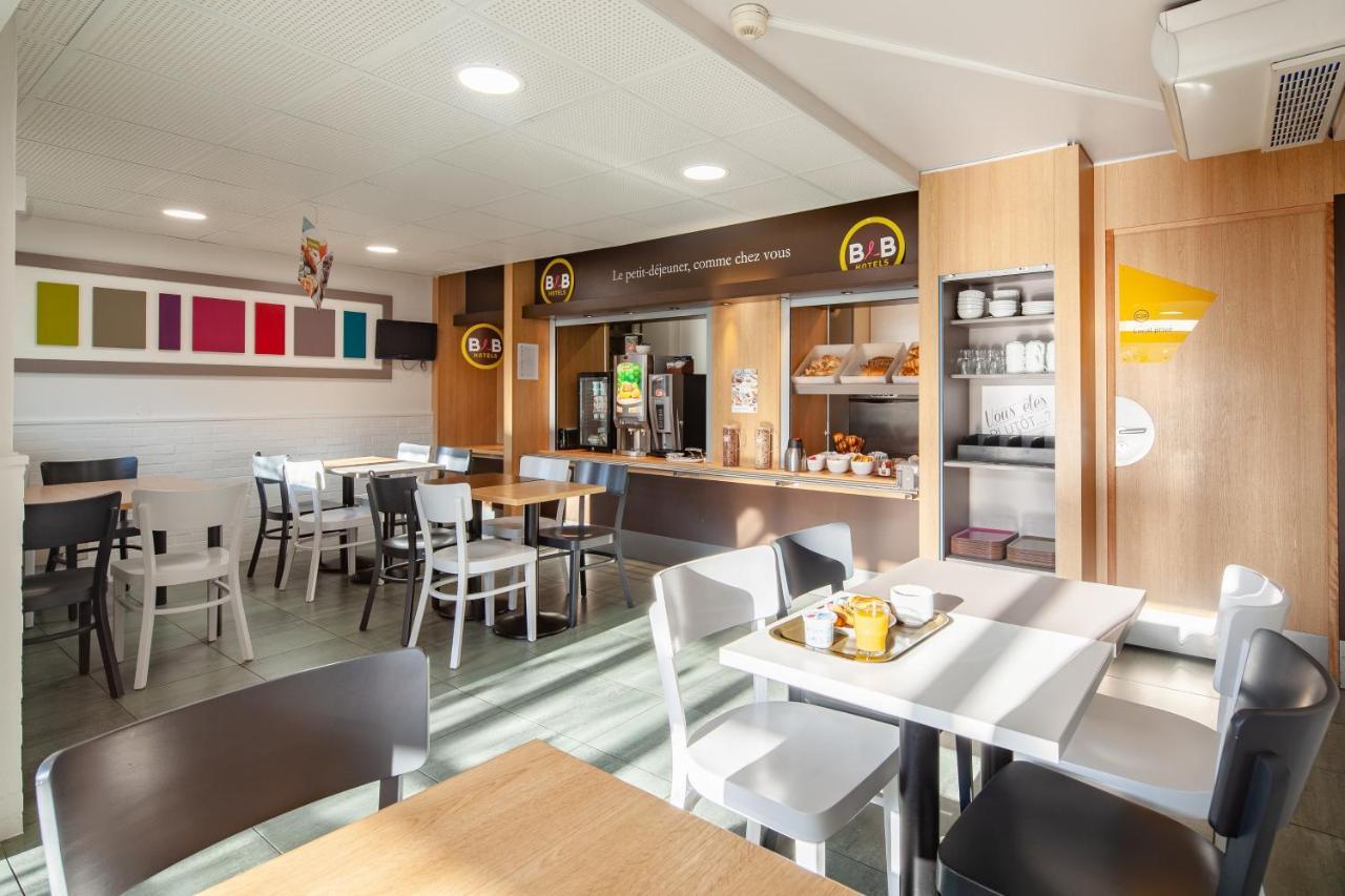 Combault Hotel 2*